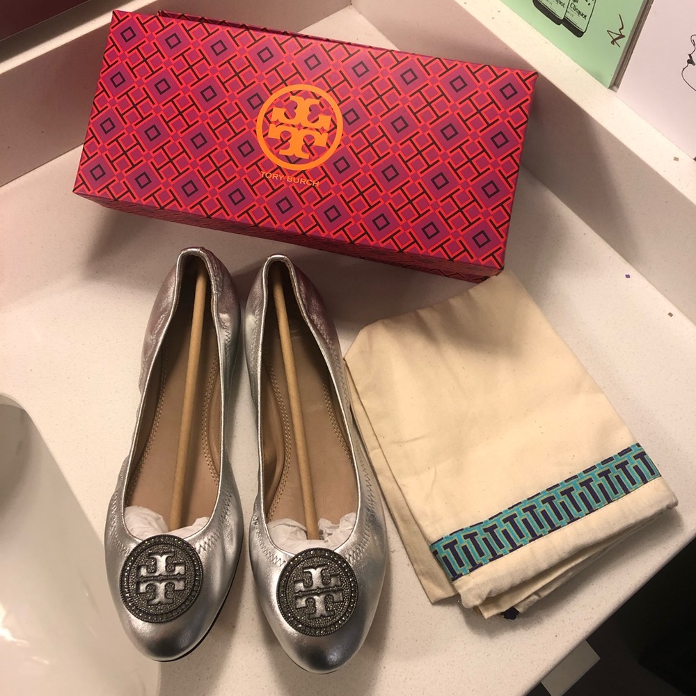 Tory Burch Liana Metallic Ballet Flat - Silver